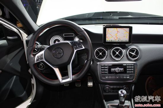 全新奔馳A級(jí) 全新奔馳A級(jí)