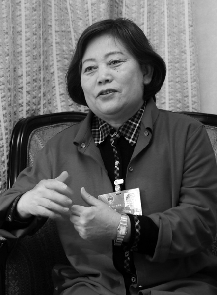 代表檔案：王繡 全國人大代表、洛陽博物館名譽館長