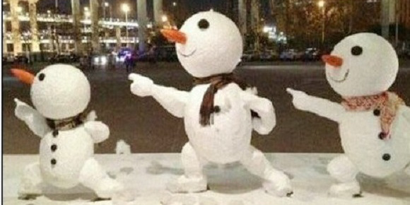 創(chuàng)意十足！日系列卡通雪人走紅
