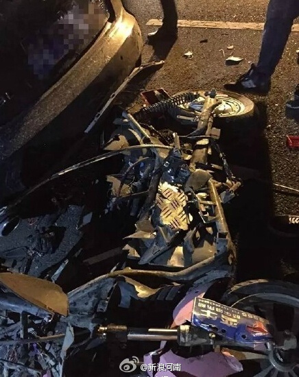 大學(xué)生騎電動車飆車 100邁追尾身亡 大學(xué)生騎電動車飆車 100邁追尾身亡