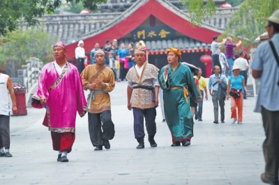 景區(qū)不漲價，希望游客玩得開心。