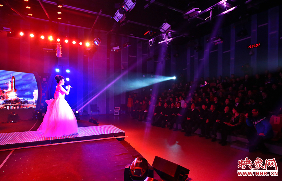 詩歌朗誦會現場。