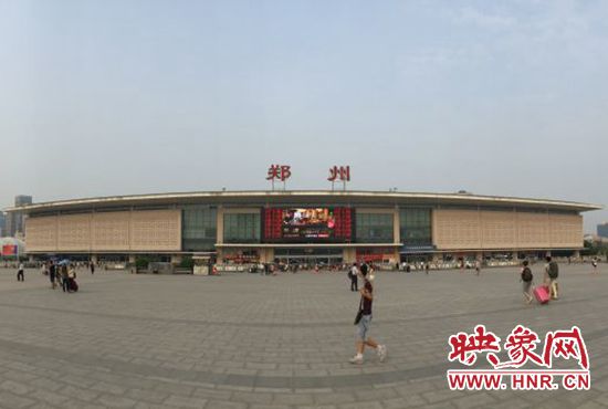 目前，鄭州前往上海、廣州等方向的火車票較為搶手。