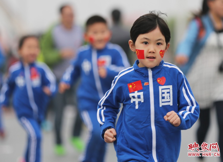 小選手惹人眼。