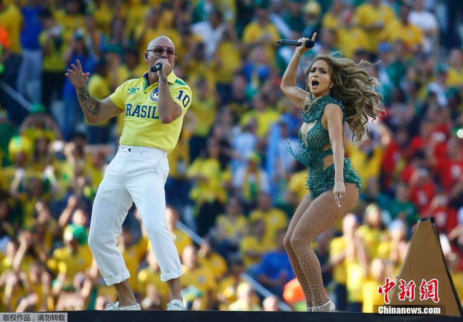北京時(shí)間6月13日凌晨2時(shí)，巴西世界杯正式拉開帷幕。