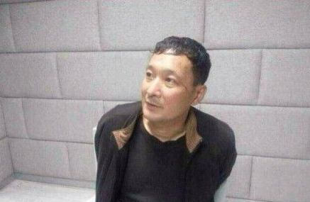 圖為在逃犯罪嫌疑人王慶新。