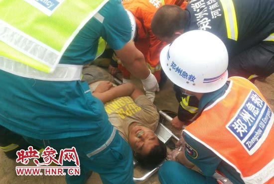 事故現(xiàn)場，一人被救出