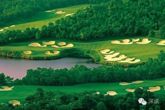 落馬官員球場(chǎng)生意經(jīng)：開(kāi)發(fā)商故意輸球送錢(qián)