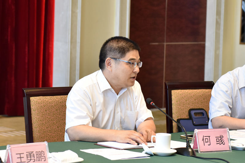 省委宣傳部副部長(zhǎng)、省委網(wǎng)信辦主任何彧