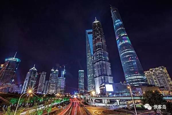 【解局】黨報(bào)頭版專談上海，意在一個(gè)全國(guó)性的潛規(guī)則