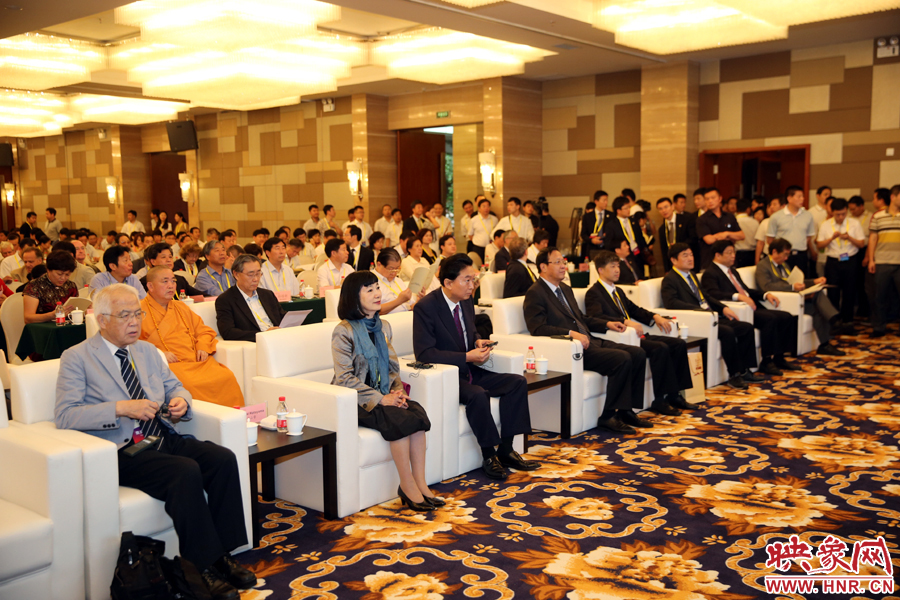 重要嘉賓、著名學(xué)者云集嵩山論壇。