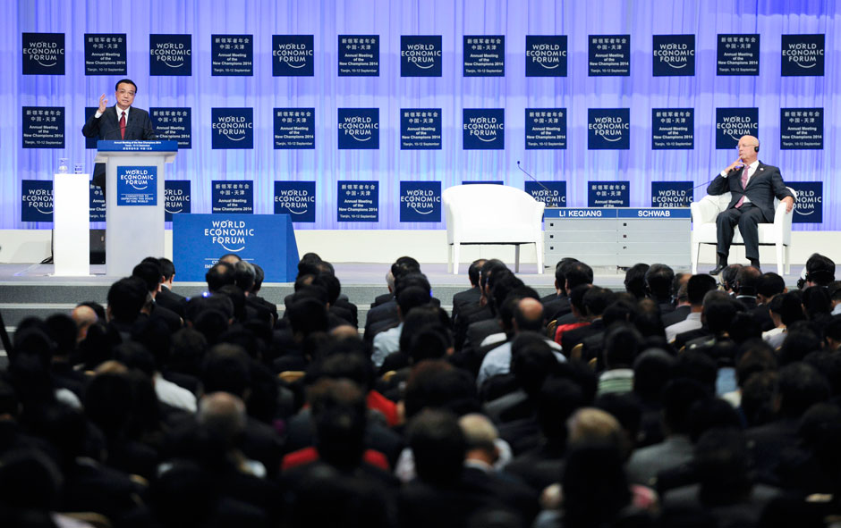 李克強(qiáng)總理出席夏季達(dá)沃斯論壇并發(fā)表開(kāi)幕式致辭。