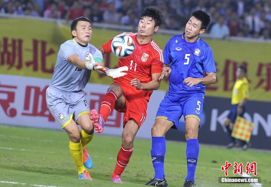 2014足球友誼賽 國足3-0勝泰國了結(jié)“1-5”恩怨 2014足球友誼賽 國足3-0勝泰國了結(jié)“1-5”恩怨