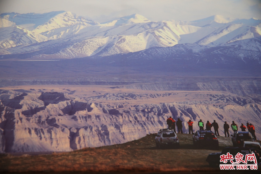 賽車的世界、更是男人的世界。圖為部分參展攝影作品。