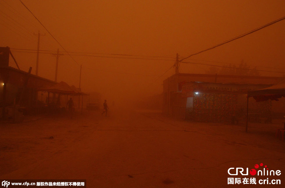 巴扎上變得寂靜無聲?！D片來源：CFP