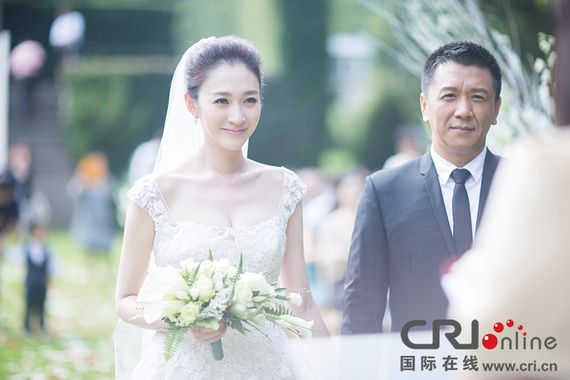 李小冉比利時辦婚禮 朱丹、鐘欣潼、應采兒做伴娘