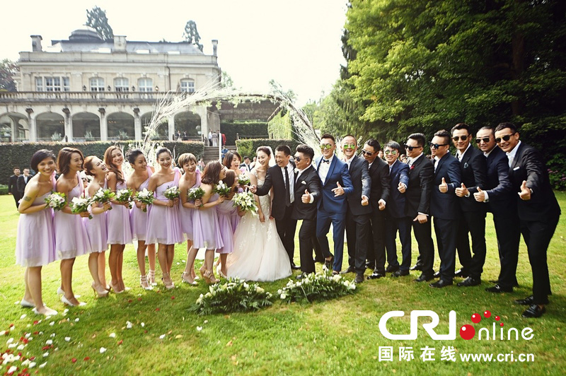 李小冉比利時辦婚禮 朱丹、鐘欣潼、應采兒做伴娘