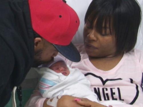 俄亥俄州一對(duì)同為元旦生日的夫妻，就在剛剛過去的1月1日，又生下了自己的女兒。