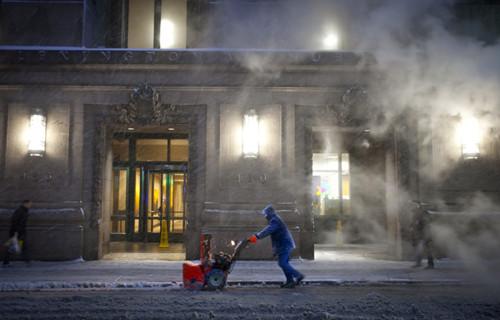 特大暴風(fēng)雪襲擊美國東北部，多州進(jìn)入緊急狀態(tài)。