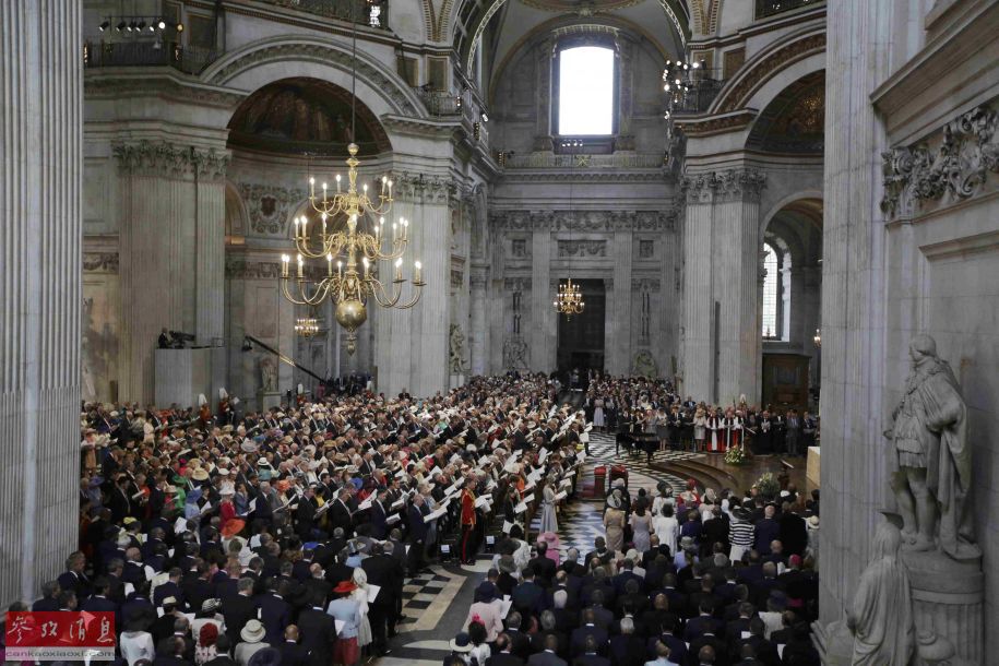 英國女王90大壽現(xiàn)場。