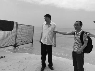 遇難者家屬稱，事發(fā)時(shí)并沒(méi)有這些鋼絲網(wǎng)，也沒(méi)看到警示標(biāo)志。