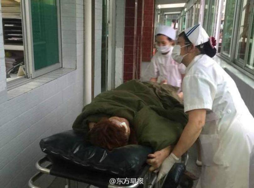 海南文昌突發(fā)龍卷風 已致1人死亡9人受傷 海南文昌突發(fā)龍卷風 已致1人死亡9人受傷