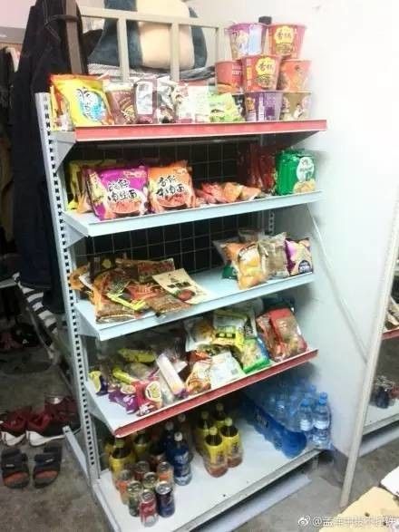 這個(gè)學(xué)校的男生宿舍火了！女同學(xué)都喊著要嫁