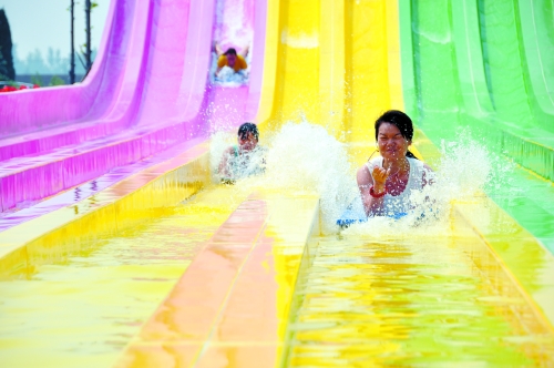 安陽(yáng)天之瑤水上樂(lè)園學(xué)生免費(fèi)玩，成人49元