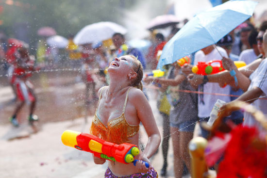 大連發(fā)現王國開啟“戲水狂歡”模式