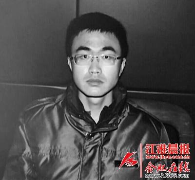 阿輝照片。（當(dāng)?shù)鼐教峁? uploadpic=