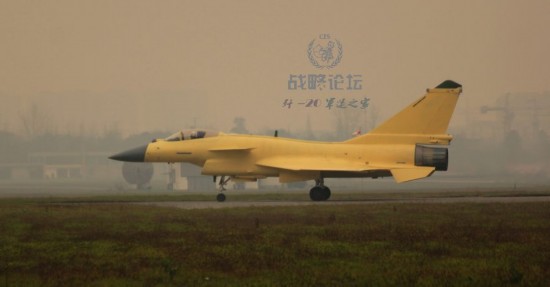 殲-10B戰(zhàn)機最美試飛照