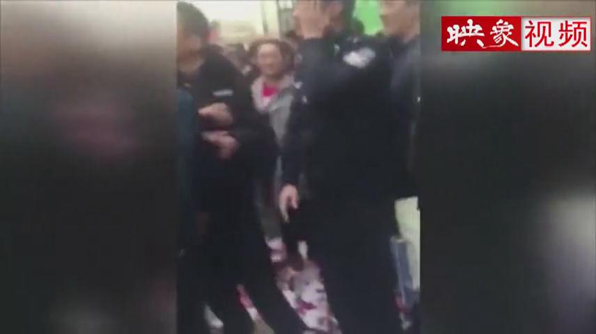 暈！城管被打警方出警被圍攻