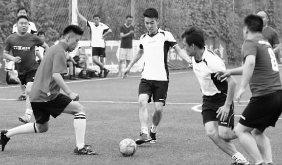 三場小組賽三戰(zhàn)全勝，我們只看到了開頭，沒猜中結尾