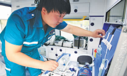 每個(gè)比賽，醫(yī)護(hù)人員都會(huì)提前出現(xiàn)