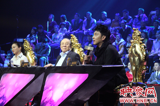 李玲玉、楊洪基、林依輪三位明星評委