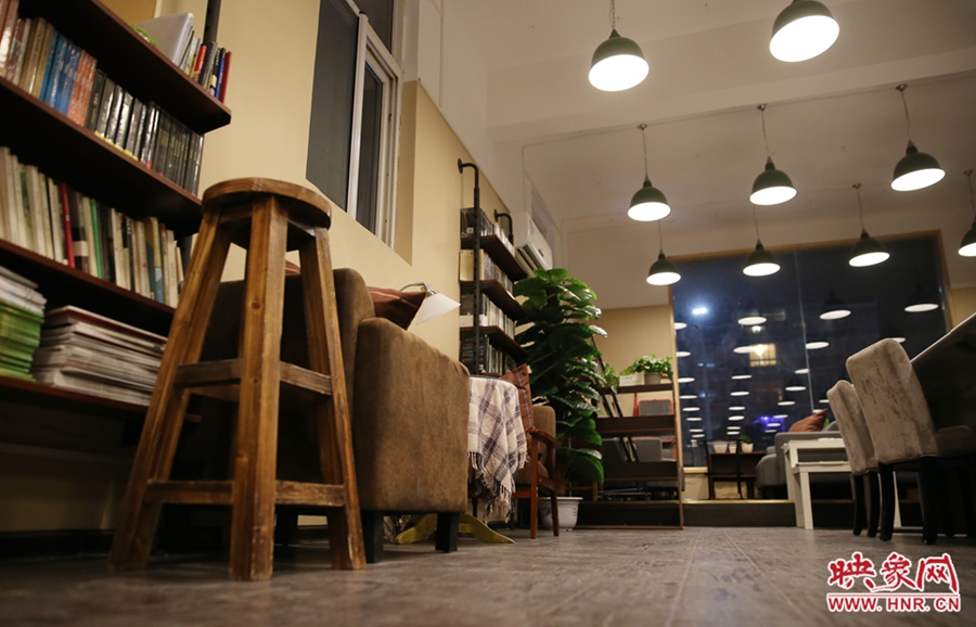 書店內(nèi)的裝飾。