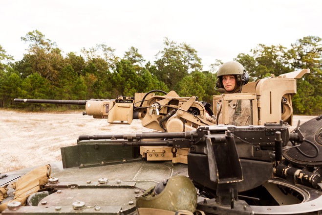 探秘美國海軍陸戰(zhàn)隊男女混編