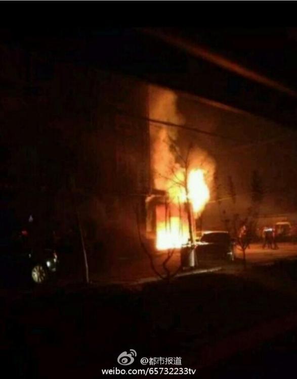 長垣縣一KTV發(fā)生火災(zāi) 已致11人死亡 長垣縣一KTV發(fā)生火災(zāi) 已致11人死亡