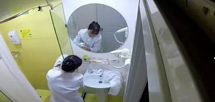 知名酒店用房客浴巾擦馬桶、擦地板