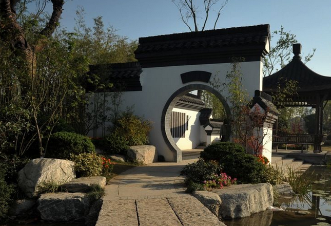 鄭州綠博園舉辦“星橋鵲架、感動(dòng)七夕”活動(dòng)